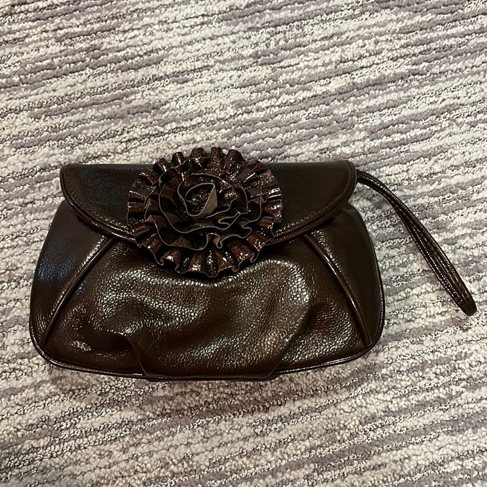 Loeffler Randall clutch
